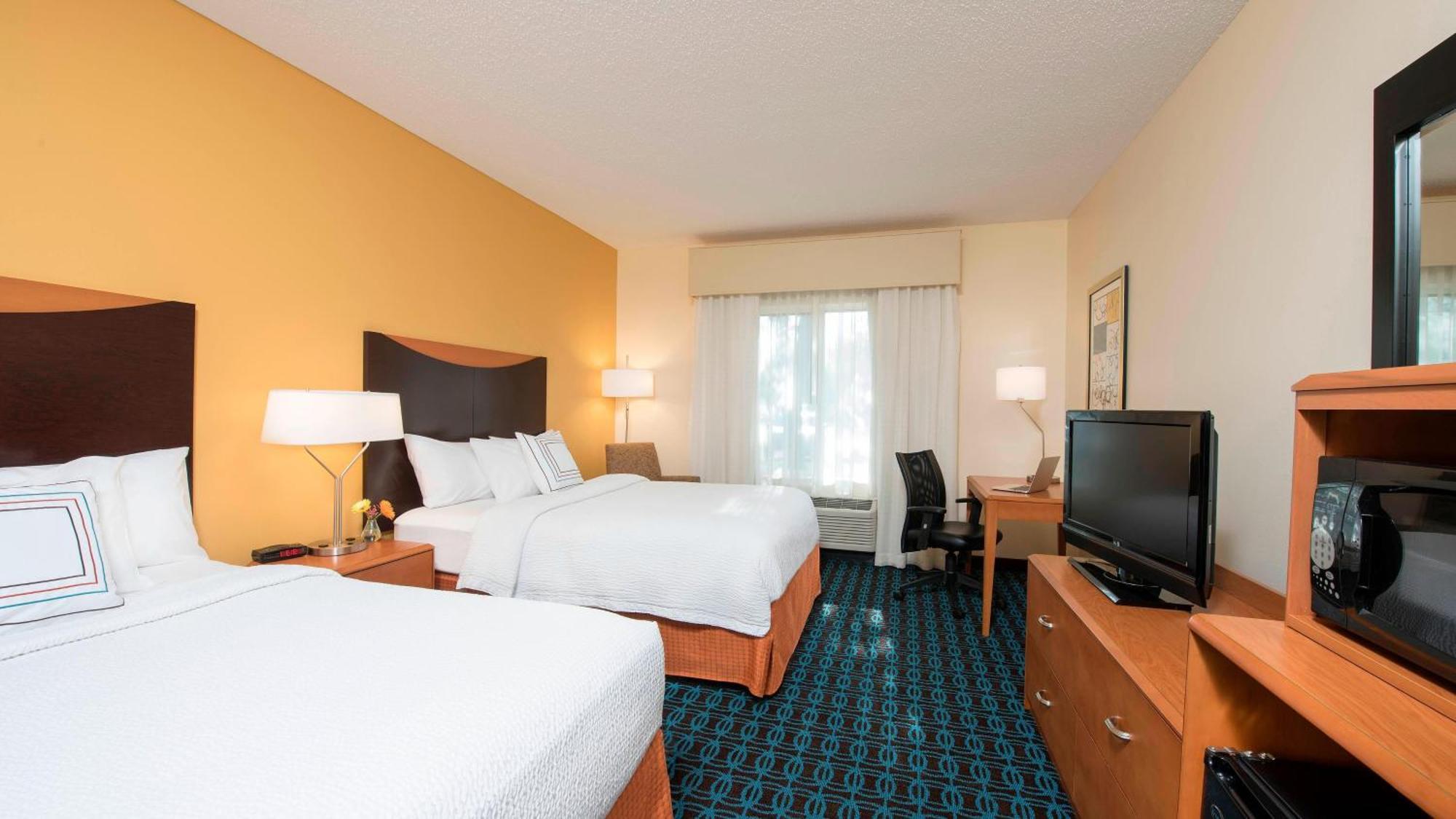 Fairfield Inn & Suites By Marriott Bloomington Exterior photo