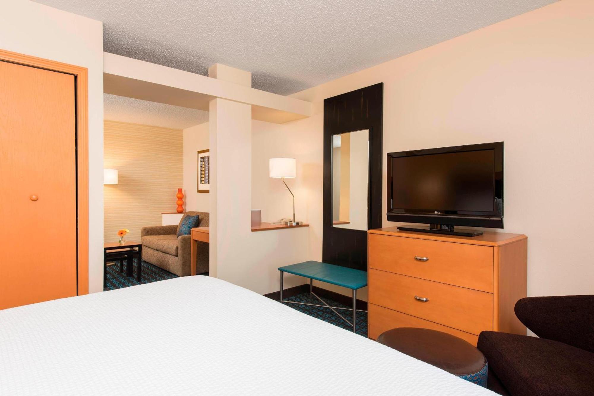 Fairfield Inn & Suites By Marriott Bloomington Exterior photo