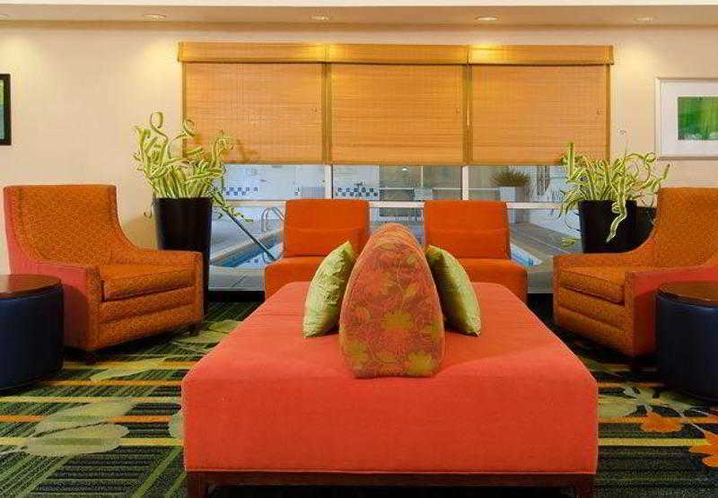 Fairfield Inn & Suites By Marriott Bloomington Interior photo